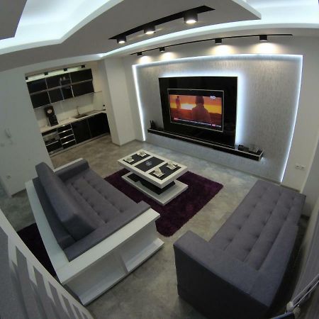 Grey Apartment Ni Dış mekan fotoğraf