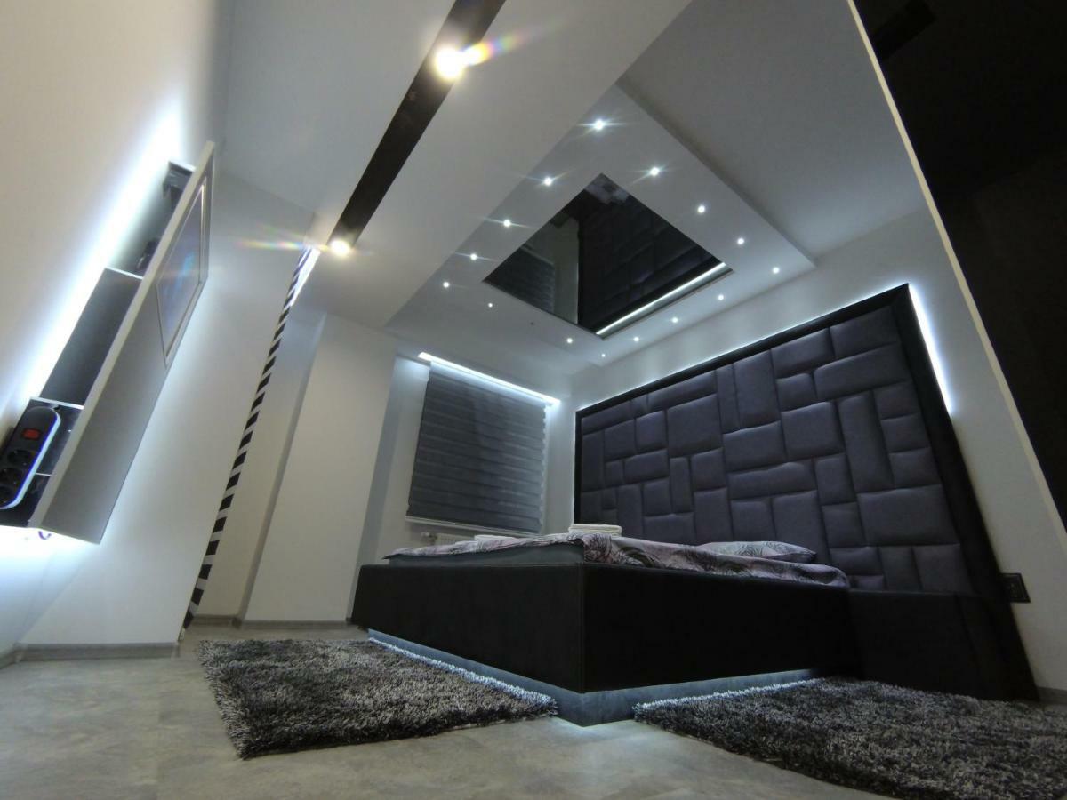 Grey Apartment Ni Dış mekan fotoğraf