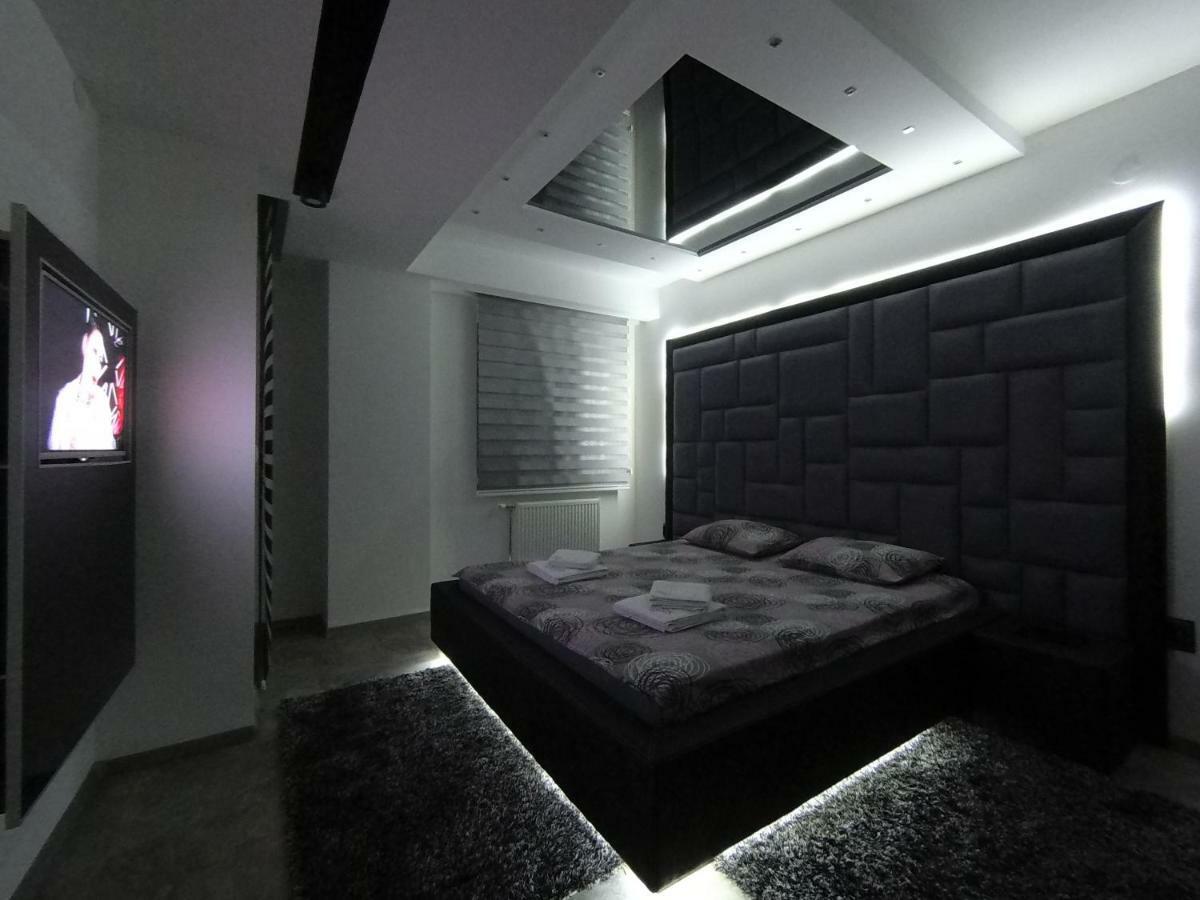 Grey Apartment Ni Dış mekan fotoğraf