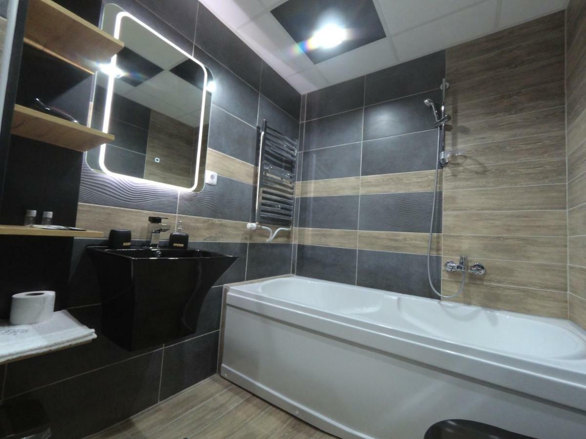 Grey Apartment Ni Dış mekan fotoğraf